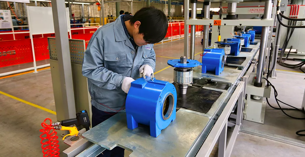 Línea de montaje de máquinas